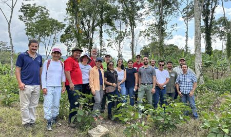 Simposio nacional para la restauración y prácticas sostenibles del cultivo forestal tuvo lugar en el CATIE