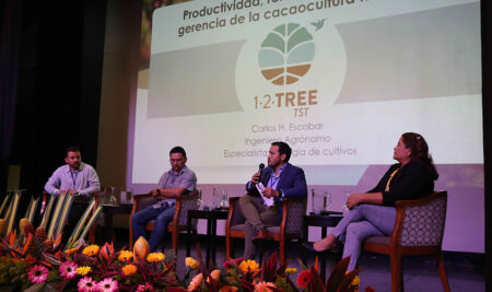 <trp-post-container data-trp-post-id='21058'>Líderes cacaoteros proponen soluciones para enfrentar desafíos de la cacaocultura moderna en América Latina y el Caribe</trp-post-container>