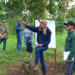 <trp-post-container data-trp-post-id='22567'>CATIE y ECOM impulsan la agroforestería sostenible en fincas cafetaleras de Costa Rica</trp-post-container>