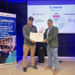 <trp-post-container data-trp-post-id='22581'>Green Xpo Lab e InnoBovino del programa ACTIVA-CATIE ganan el Pitch Fest de CONECTA Centroamérica </trp-post-container>