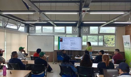 Taller fortalece innovación y mercadeo digital en pymes agrícolas y forestales de la Región Trifinio