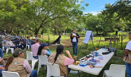 Aprender haciendo: fortalecen capacidades ganaderas en Olanchito, Honduras