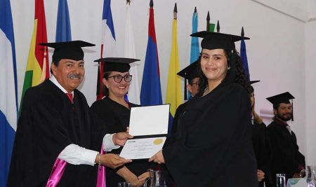 Estudiantes de México podrán postular a becas para cursar maestrías y doctorados en CATIE